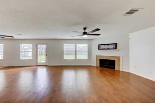 15902 Arapaho Bend Ln, Cypress, TX 77429 - Photo 13