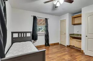 81 Hicks Rd, Cleveland, TX 77328 - Photo 7