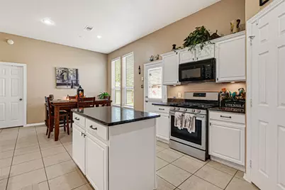 695 Elizabeth Street, Alvin, TX 77511 - Photo 13