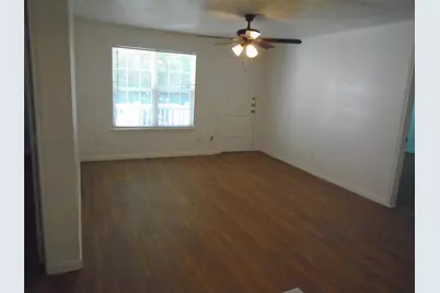 9898 Club Creek  Dr #1817, Houston, TX 77036 - Photo 9