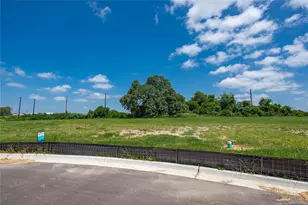 512 Trend View Dr, Weimar, TX 78962 - Photo 1