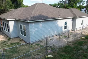 3425 Drew St, Houston, TX 77004 - Photo 3