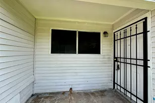 7211 Orlando St, Houston, TX 77016 - Photo 3