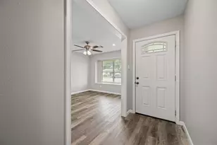 1009 Frances St, Deer Park, TX 77536 - Photo 5
