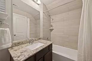 1520 Grayson Oaks Pl, Houston, TX 77043 - Photo 27