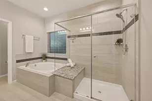 1520 Grayson Oaks Pl, Houston, TX 77043 - Photo 17