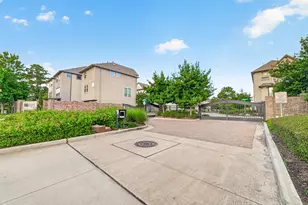 1520 Grayson Oaks Pl, Houston, TX 77043 - Photo 33