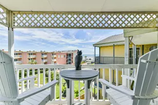 6300 Seawall Blvd, Galveston, TX 77551 - Photo 17