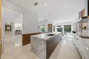 3 Farington Way, The Woodlands, TX 77382 - Photo 15