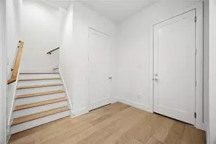 1110 Peden St, Houston, TX 77006 - Photo 25