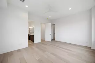 1110 Peden St, Houston, TX 77006 - Photo 31