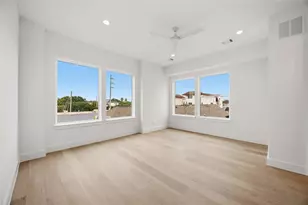 1110 Peden St, Houston, TX 77006 - Photo 29
