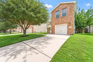4114 Heritagestone Dr, Houston, TX 77066 - Photo 1