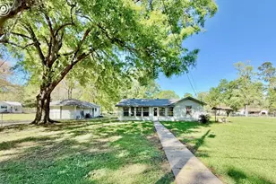 1295 Archie St, Vidor, TX 77662 - Photo 1