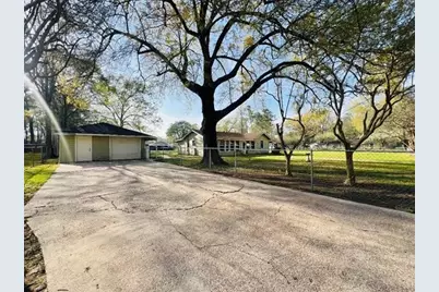 1295 Archie Street, Vidor, TX 77662 - Photo 3