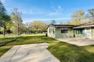 1295 Archie St, Vidor, TX 77662 - Photo 23