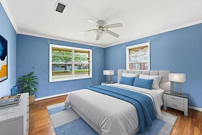 11614 Mullins Drive, Houston, TX 77035 - Photo 25