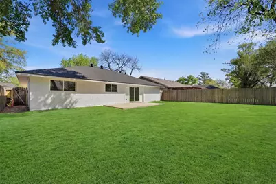 7223 Stonegate Drive, Houston, TX 77040 - Photo 25