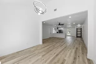 7223 Stonegate Dr, Houston, TX 77040 - Photo 15