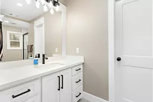 4358 McFarland Cir, Orange, TX 77632 - Photo 23