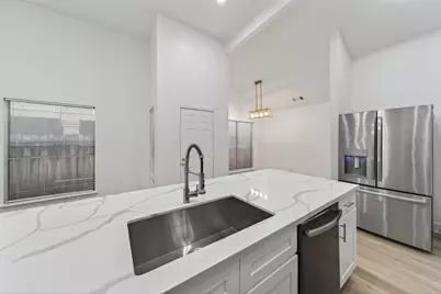 4735 Woodford Street, Baytown, TX 77521 - Photo 19