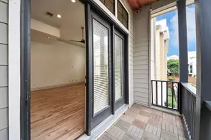 3229 Maxroy St, Houston, TX 77008 - Photo 15