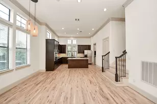 3229 Maxroy St, Houston, TX 77008 - Photo 17