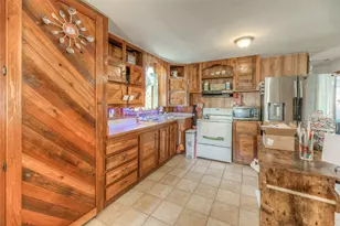 123 Hilltop, Onalaska, TX 77360 - Photo 9