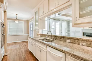 5023 Nolda St, Houston, TX 77007 - Photo 9