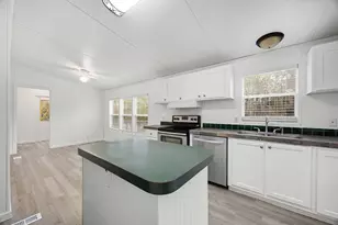 16330 Hill Country Ct, Conroe, TX 77302 - Photo 9