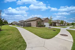 13542 Kinsman Road, Houston, TX 77049 - Photo 39