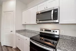 13542 Kinsman Road, Houston, TX 77049 - Photo 11