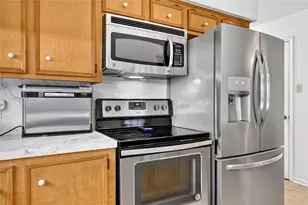 12135 Ella Lee Ln, Houston, TX 77077 - Photo 19