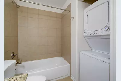 214 W 17th Street #02, Houston, TX 77008 - Photo 7