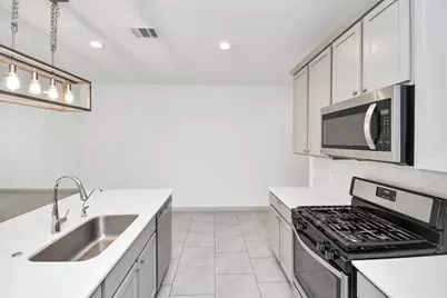 3943 Canyon Shore Lane, Missouri City, TX 77459 - Photo 11