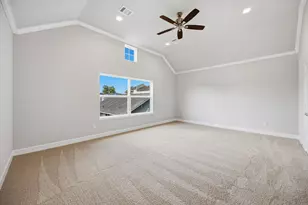 1208 E 26th St, Houston, TX 77009 - Photo 13