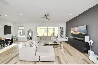 1044 W 17th Street, Houston, TX 77008 - Photo 15