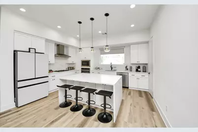 1044 W 17th Street, Houston, TX 77008 - Photo 19