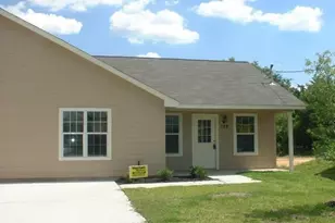 122 Lindley St, Willis, TX 77378 - Photo 1