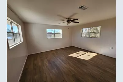 983 Triple Creek Loop, Livingston, TX 77351 - Photo 5