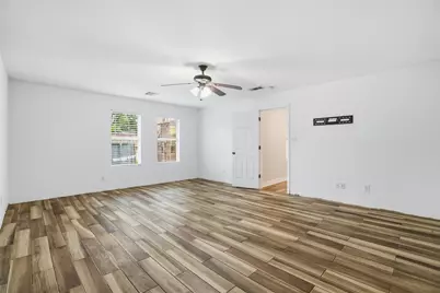 8131 Warren Road, Houston, TX 77040 - Photo 13