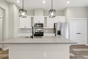 417 Stonework Sage Ln, Houston, TX 77076 - Photo 11