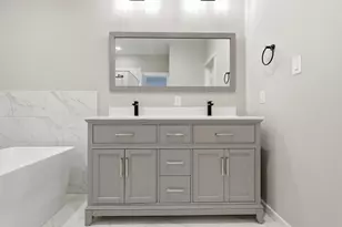 417 Stonework Sage Ln, Houston, TX 77076 - Photo 23