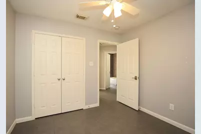 10403 Twin Oak Drive, Conroe, TX 77385 - Photo 19