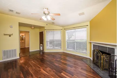 7802 Greenedge Drive, Houston, TX 77040 - Photo 5