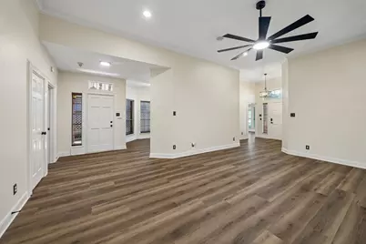 13822 Jupiter Hills Drive, Houston, TX 77069 - Photo 9