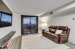 3525 Sage Rd, Houston, TX 77056 - Photo 9