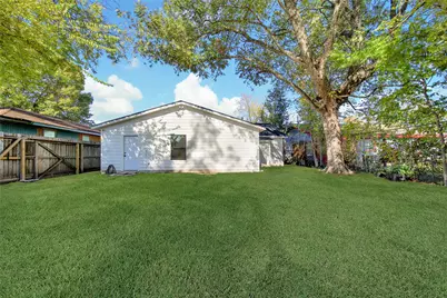 7414 Corpus Christi Street, Houston, TX 77020 - Photo 17