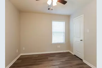 1110 Shadow Glenn Drive, Conroe, TX 77301 - Photo 13