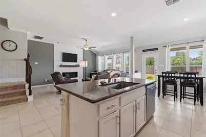 13307 Alcott Forest Lane, Rosharon, TX 77583 - Photo 15